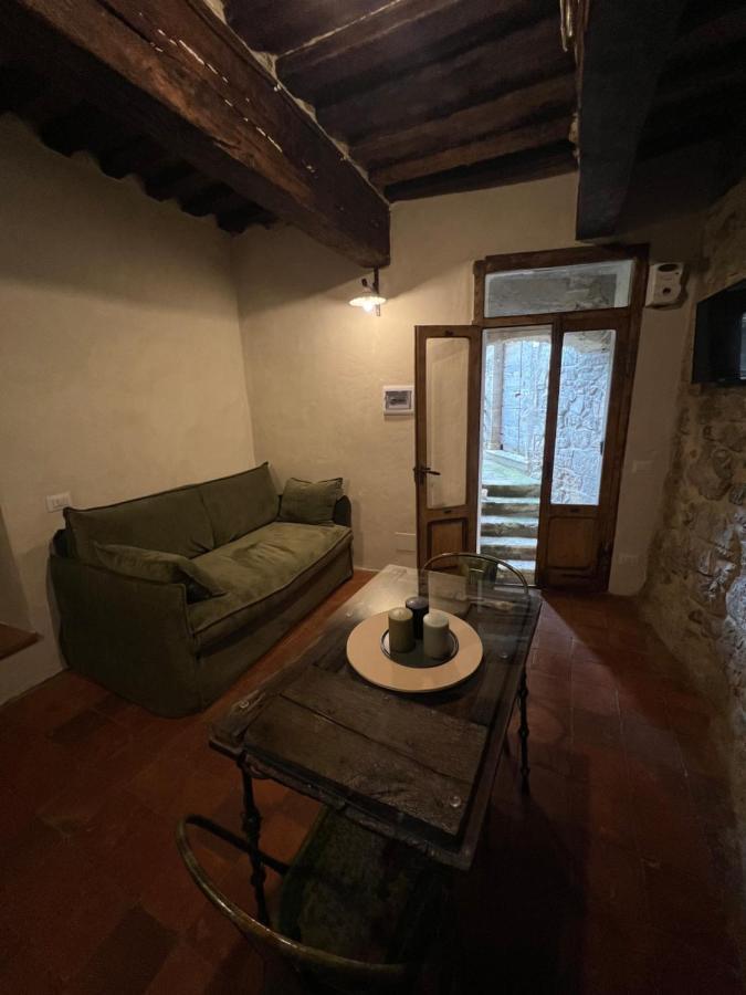 La Casa Del Teatro Campiglia dʼOrcia Exterior foto