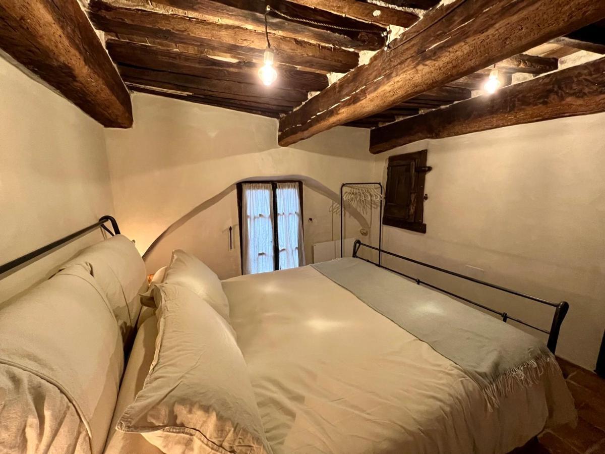 La Casa Del Teatro Campiglia dʼOrcia Exterior foto