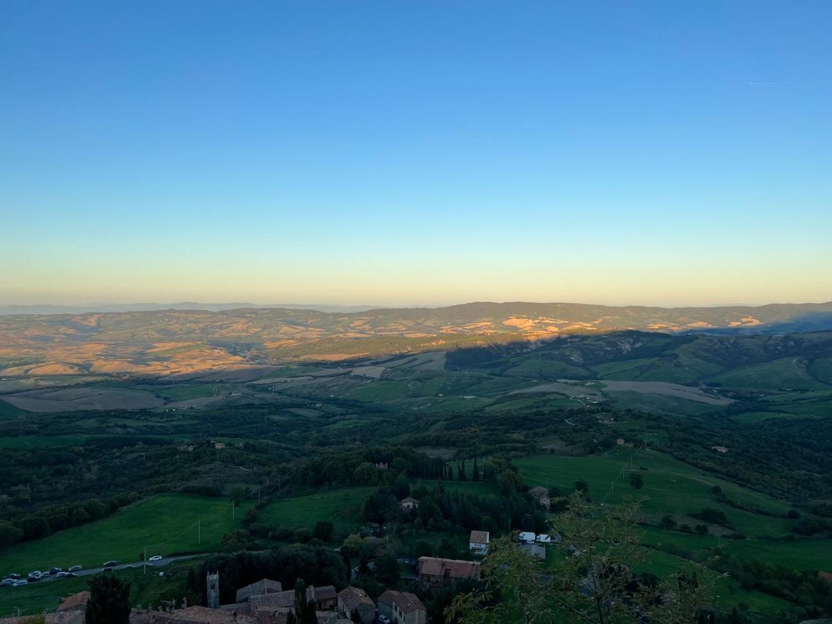 La Casa Del Teatro Campiglia dʼOrcia Exterior foto