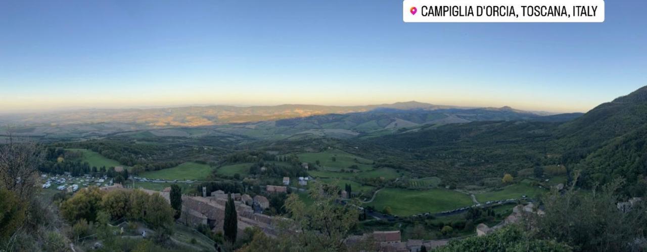 La Casa Del Teatro Campiglia dʼOrcia Exterior foto